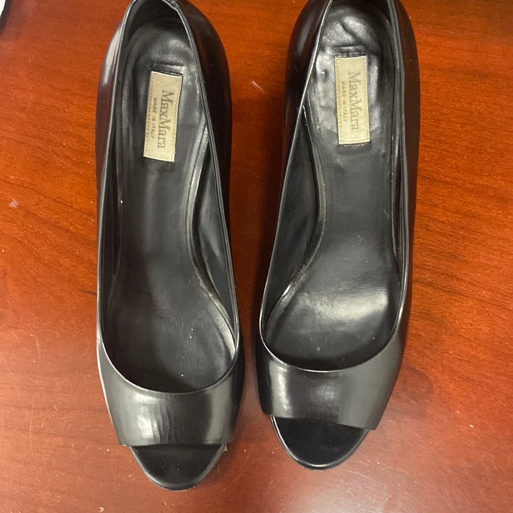 Max Mara peeptoe heels black
